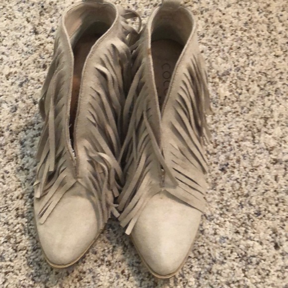 Coconuts by Matisse Shoes - Coconut ankle boots with tassels beige size 7.5